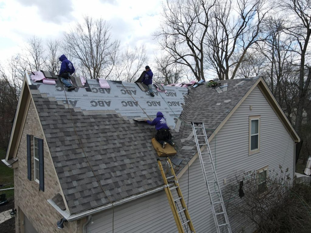 New tear off roof installation project in Columbus OH (2)